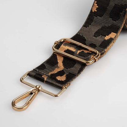 Grauer Camouflage-Taschenriemen